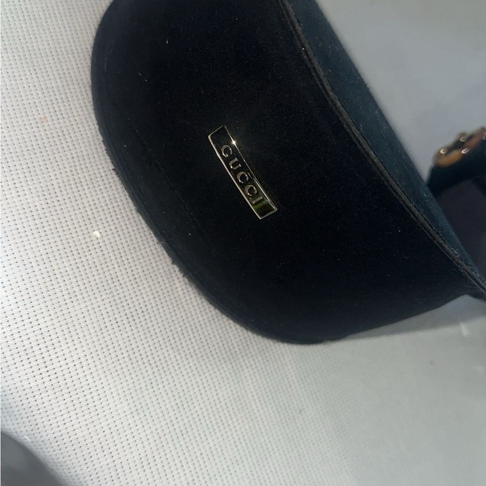 Gucci Black Hat Sleek Design